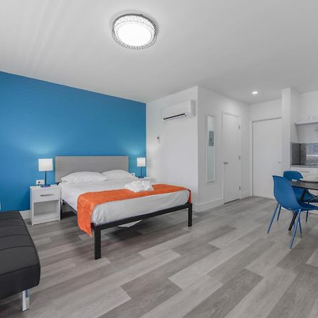 Апартаменты Ocean View Balcony With Pool & Parking -M42 Голливуд Экстерьер фото